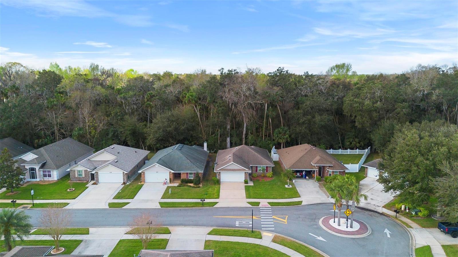 Image 5 of 43 For 634 Coral Trace Boulevard