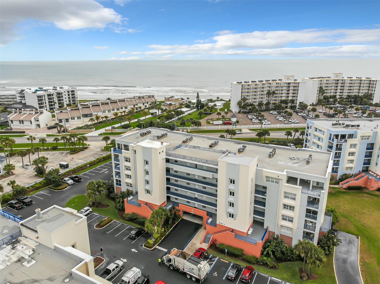 Image 31 of 46 For 5300 Atlantic Avenue 3-301
