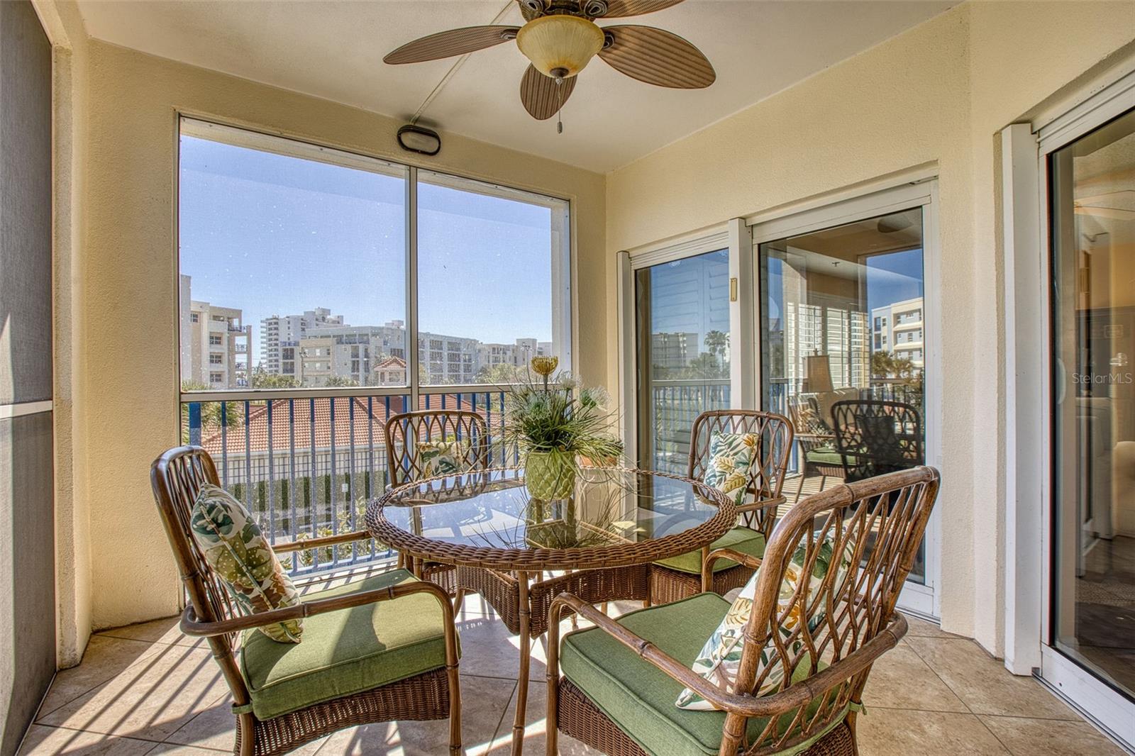 Image 15 of 46 For 5300 Atlantic Avenue 7-307