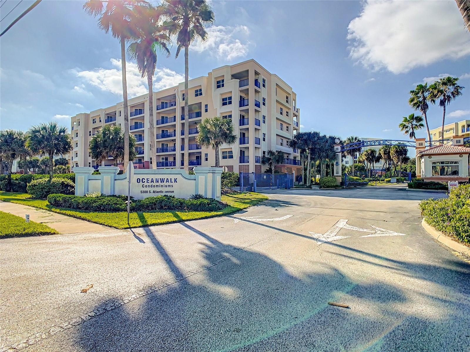 Image 32 of 46 For 5300 Atlantic Avenue 7-307