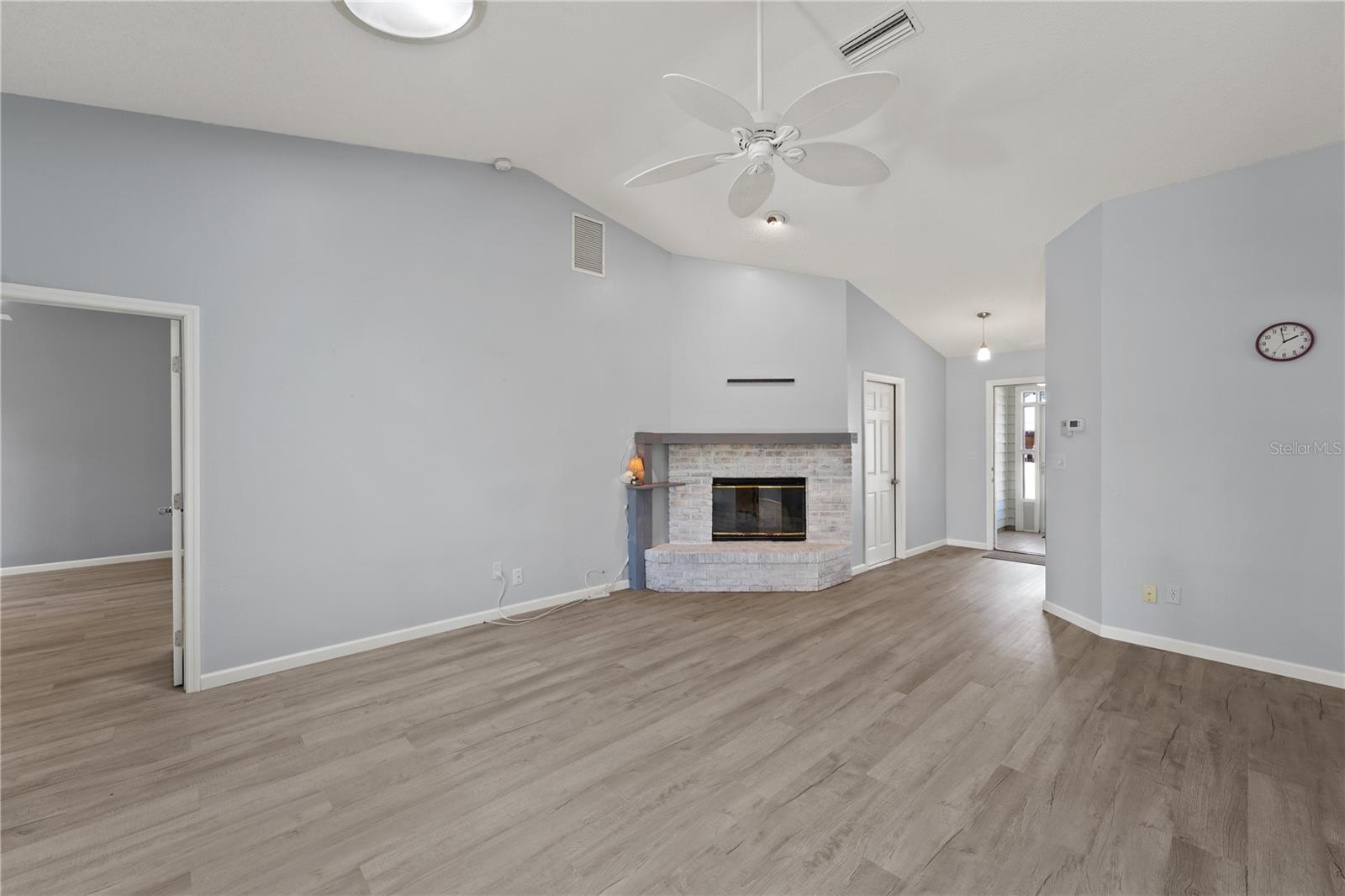 Image 59 of 62 For 731 Pine Shores Circle