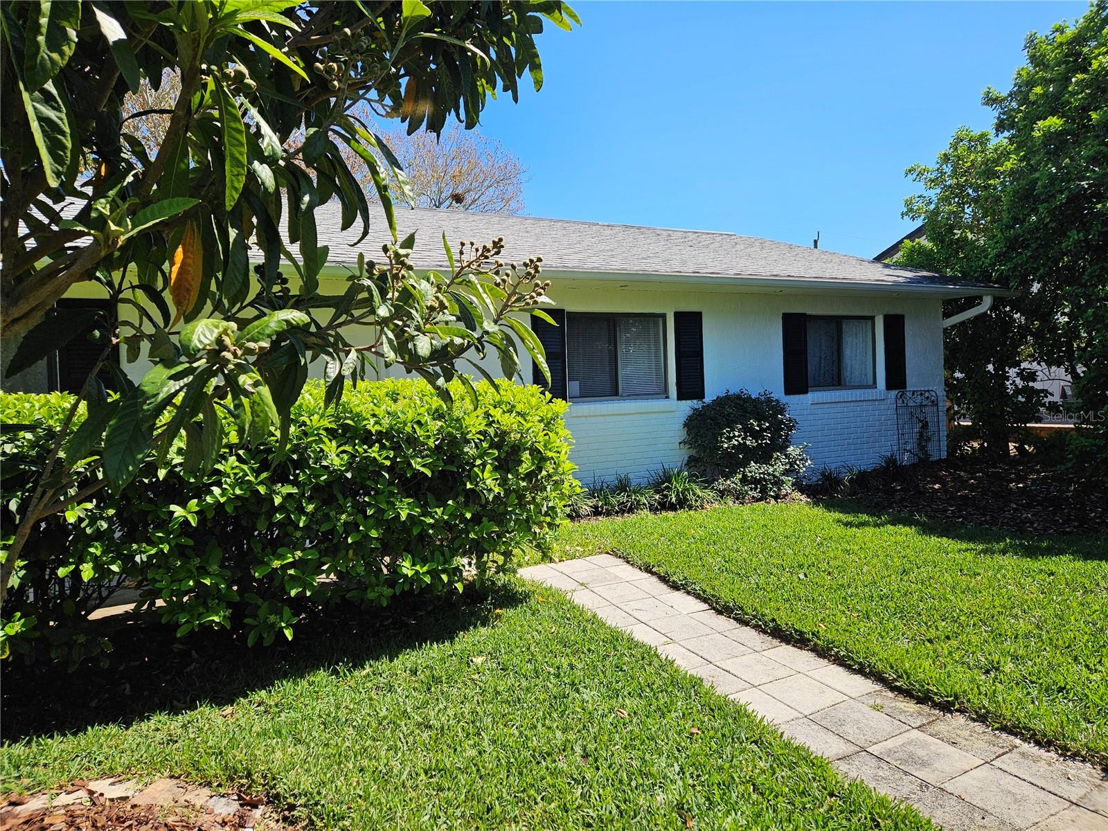 Image 2 of 39 For 2321 Tamarind Drive