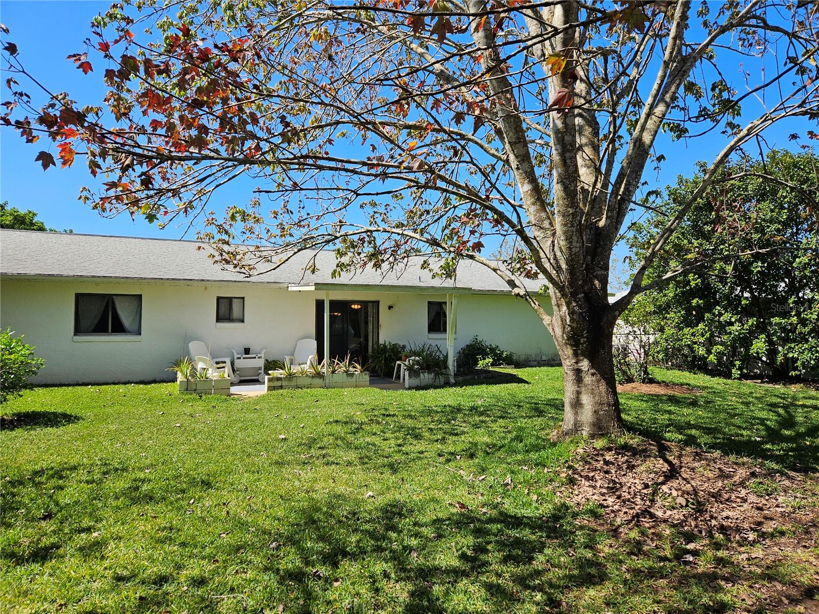 Image 26 of 39 For 2321 Tamarind Drive