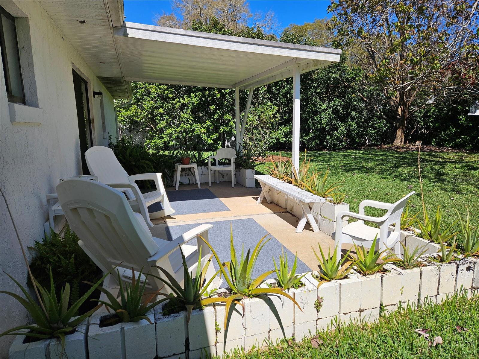 Image 33 of 39 For 2321 Tamarind Drive