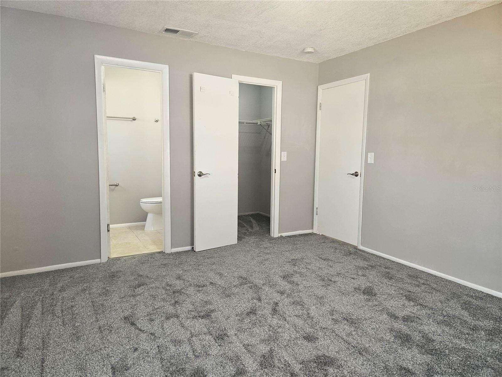 Image 15 of 37 For 801 Egret Court