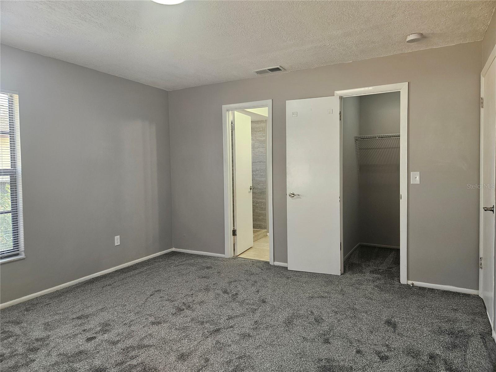 Image 16 of 37 For 801 Egret Court