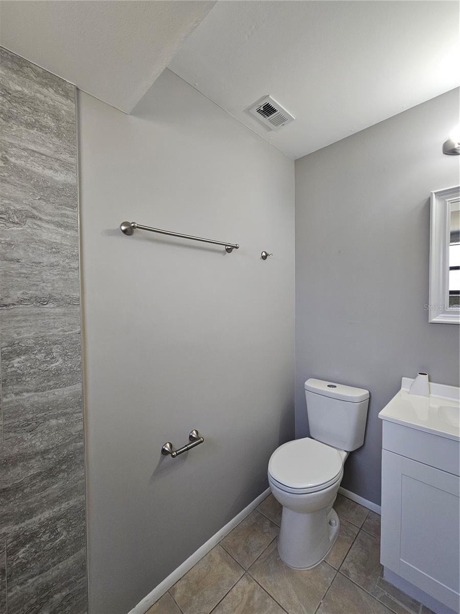 Image 20 of 37 For 801 Egret Court