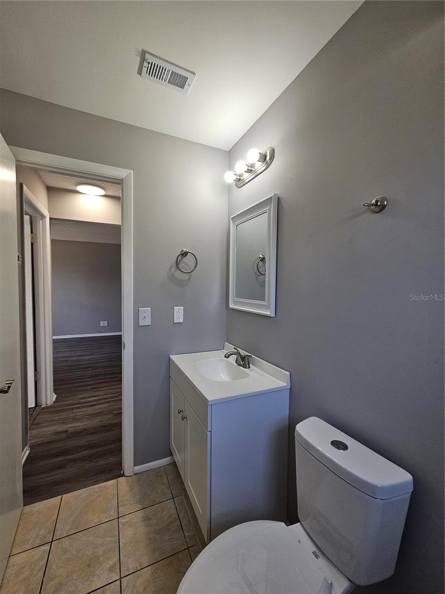 Image 26 of 37 For 801 Egret Court