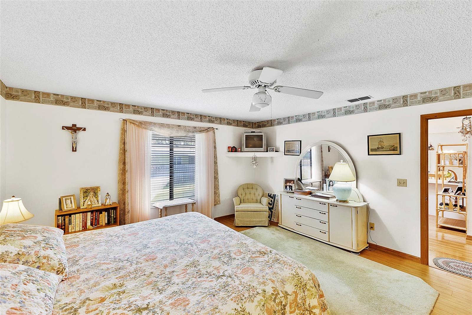 Image 20 of 44 For 2019 Orange Tree Drive