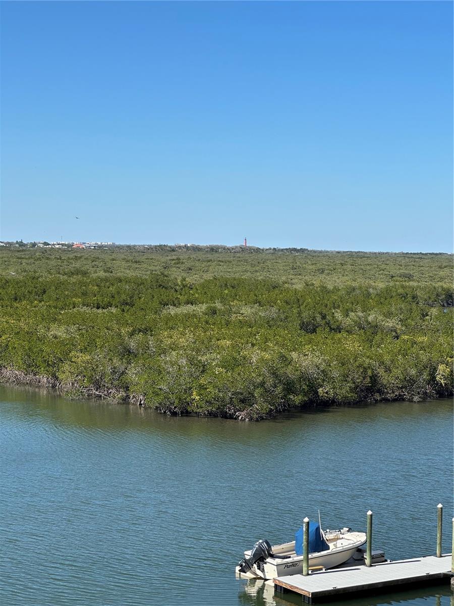 Image 39 of 68 For 4 Riverwalk Drive 402