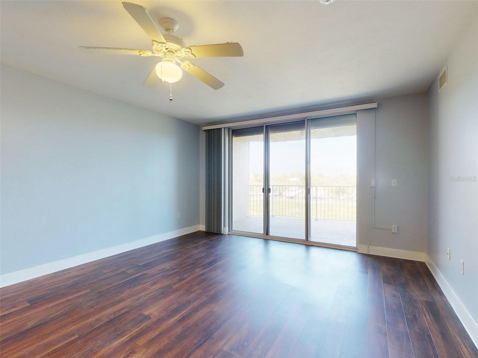 Image 31 of 98 For 430 Bouchelle Drive 202
