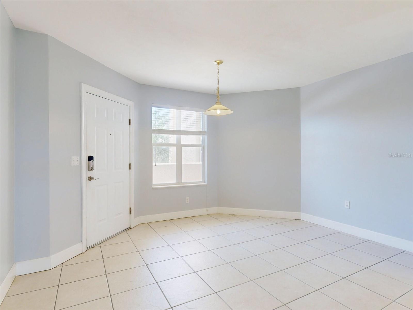 Image 4 of 98 For 430 Bouchelle Drive 202