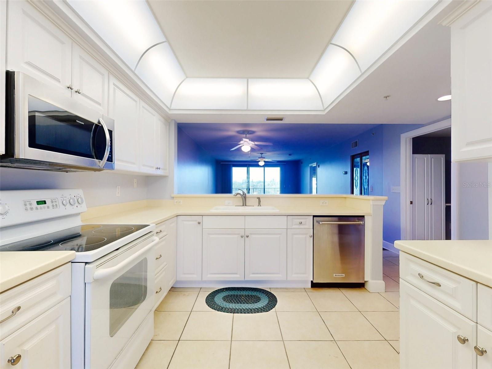 Image 9 of 98 For 430 Bouchelle Drive 202