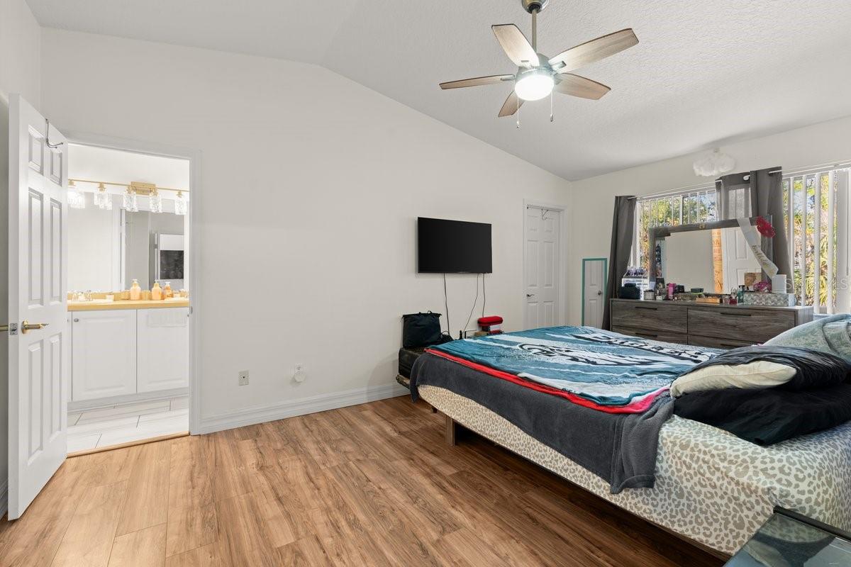 Image 9 of 49 For 129 Blue Heron Drive D