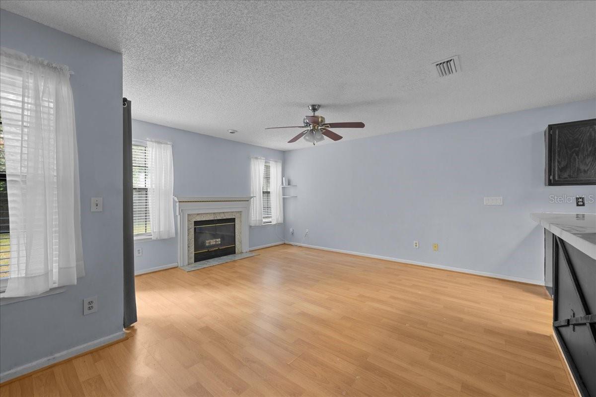 Image 10 of 25 For 3120 Falconer Drive