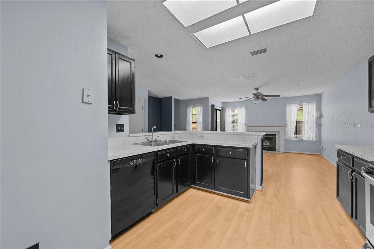 Image 5 of 25 For 3120 Falconer Drive
