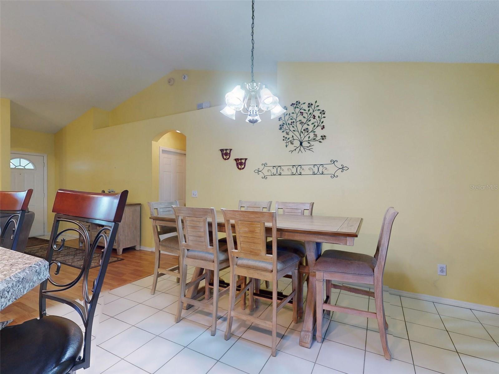 Image 16 of 71 For 3013 Lime Tree Drive