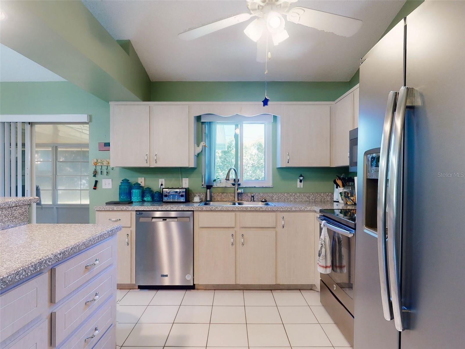 Image 20 of 71 For 3013 Lime Tree Drive