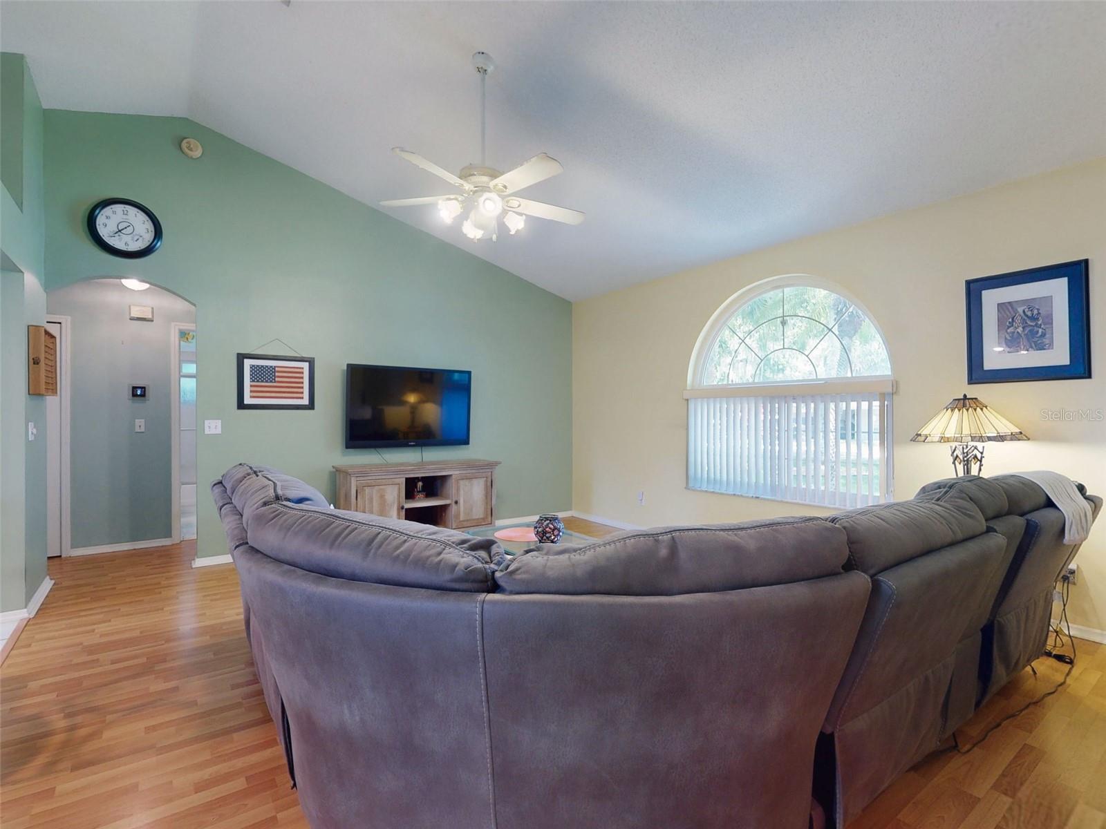 Image 22 of 71 For 3013 Lime Tree Drive