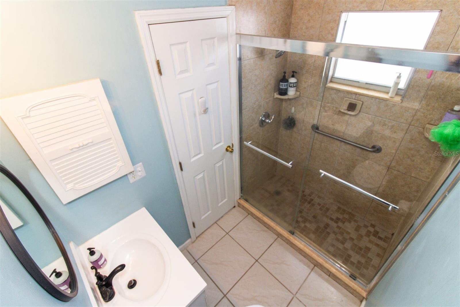 Image 15 of 24 For 7585 Kavanda Street