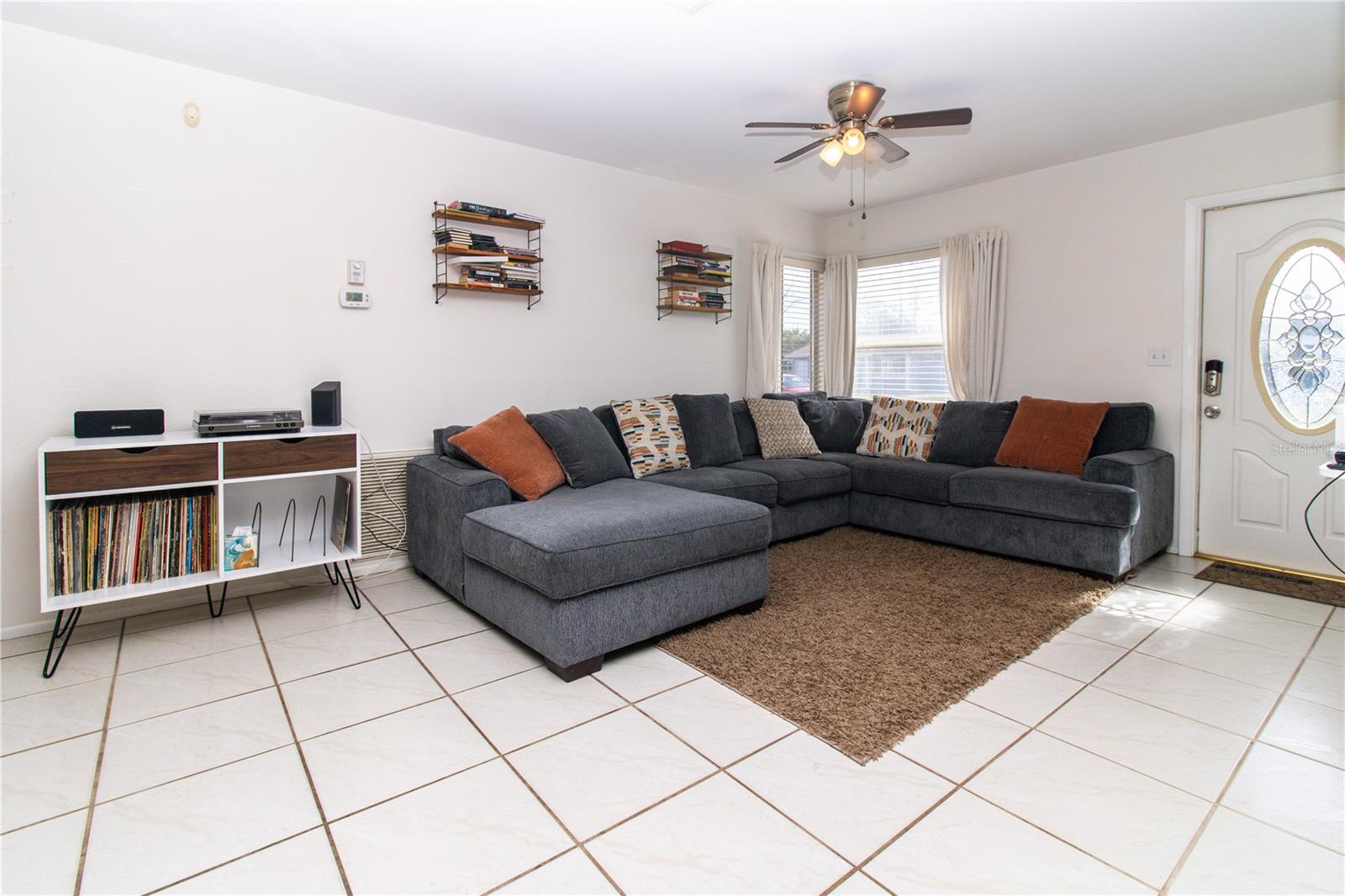 Image 17 of 24 For 7585 Kavanda Street