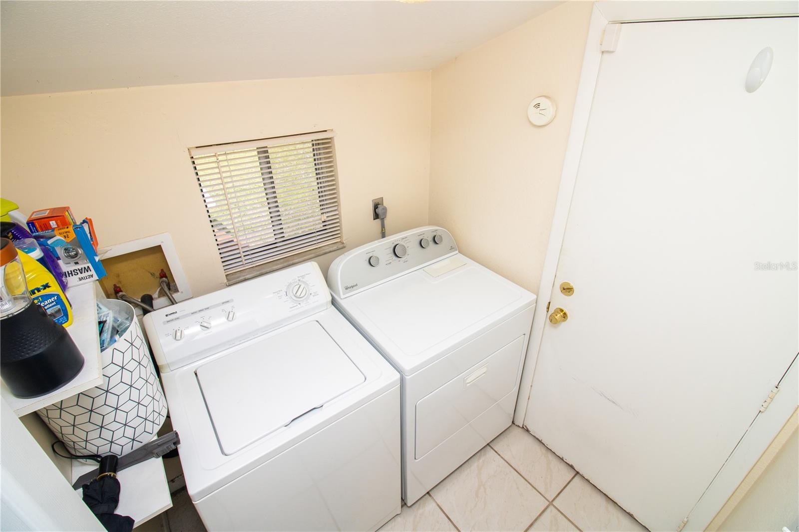 Image 19 of 24 For 7585 Kavanda Street