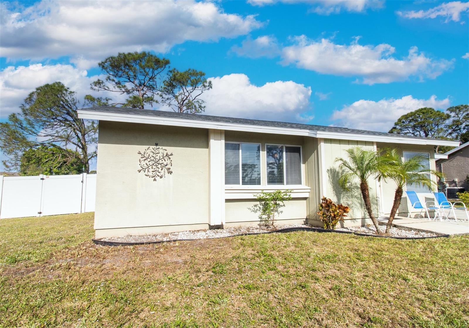 Image 23 of 24 For 7585 Kavanda Street