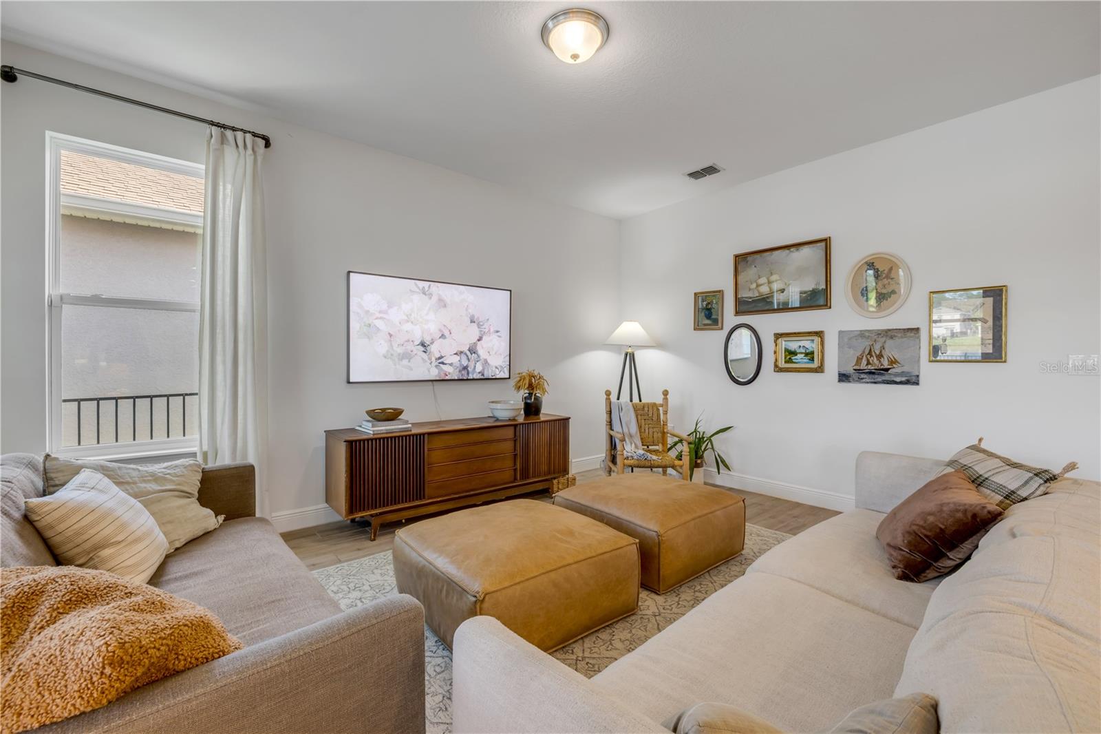 Image 15 of 50 For 220 Venetian Palms Boulevard