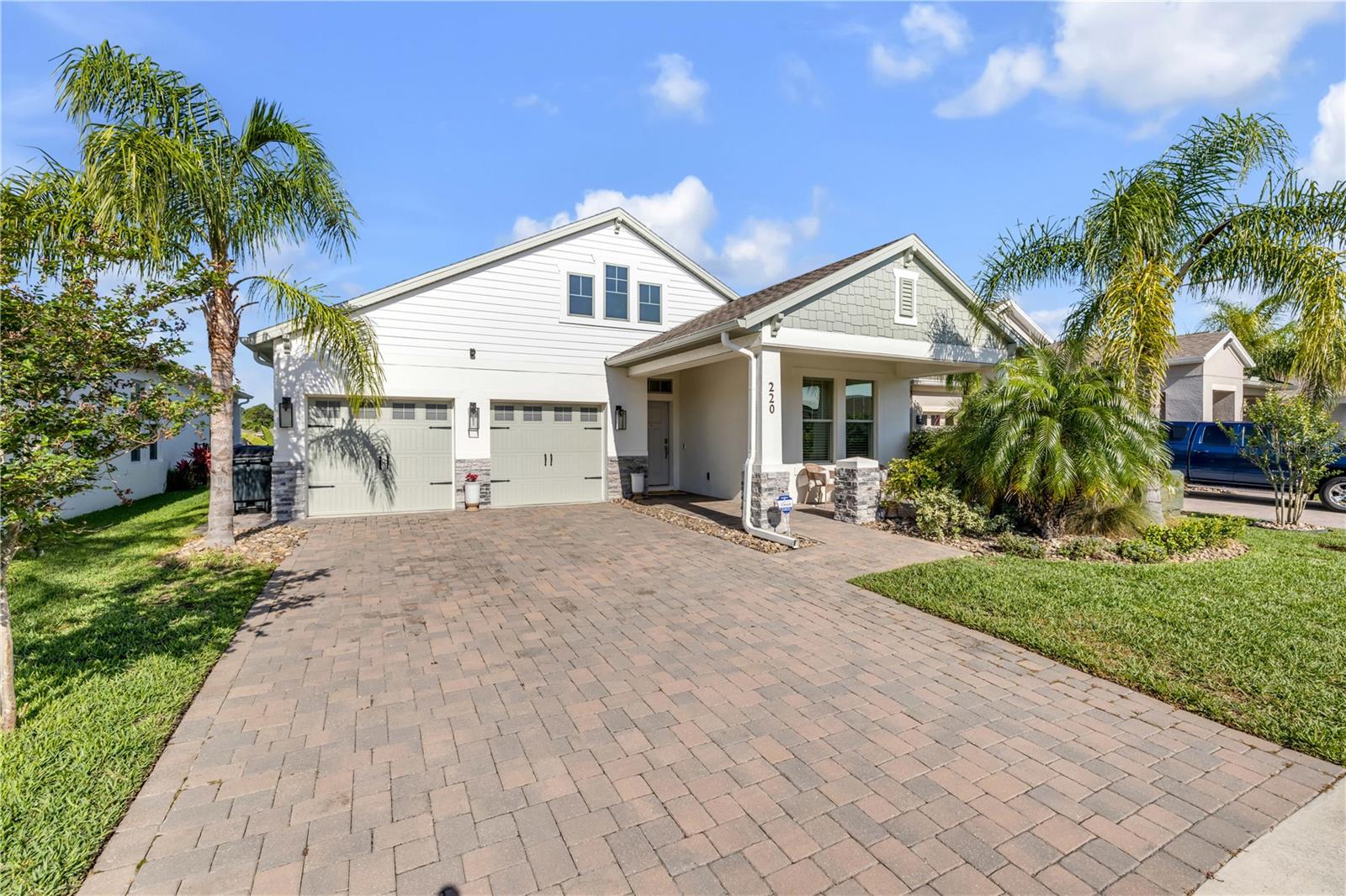 Image 3 of 50 For 220 Venetian Palms Boulevard