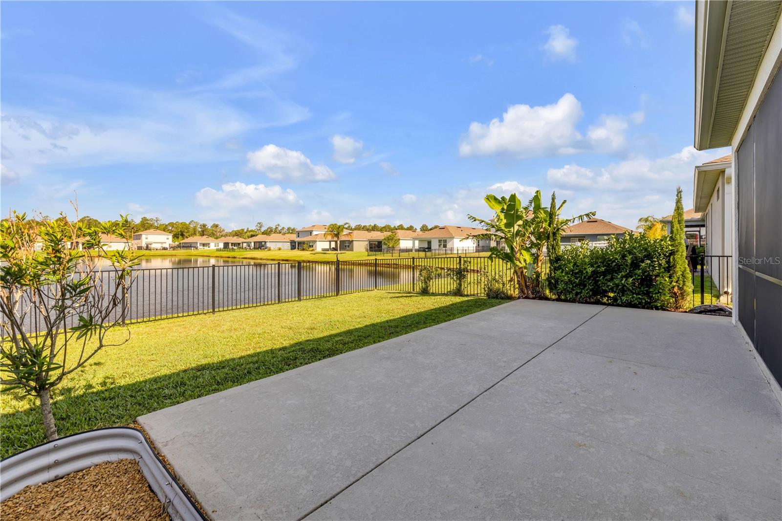 Image 8 of 50 For 220 Venetian Palms Boulevard