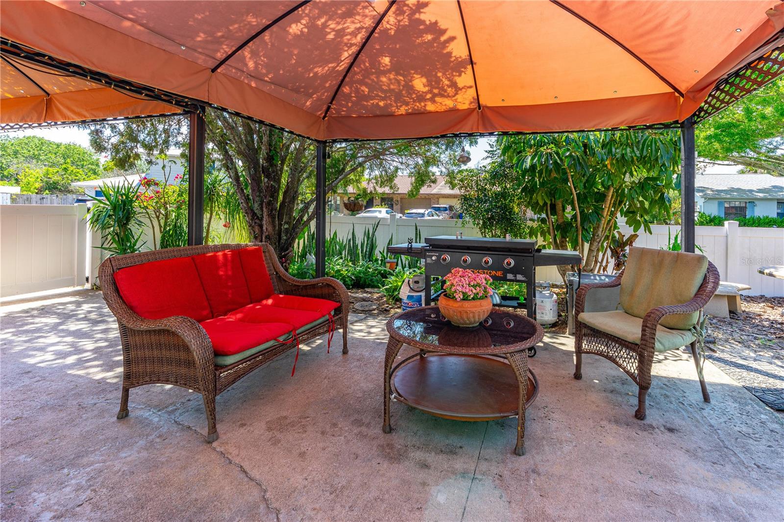 Image 5 of 33 For 411 Sea Gull Court