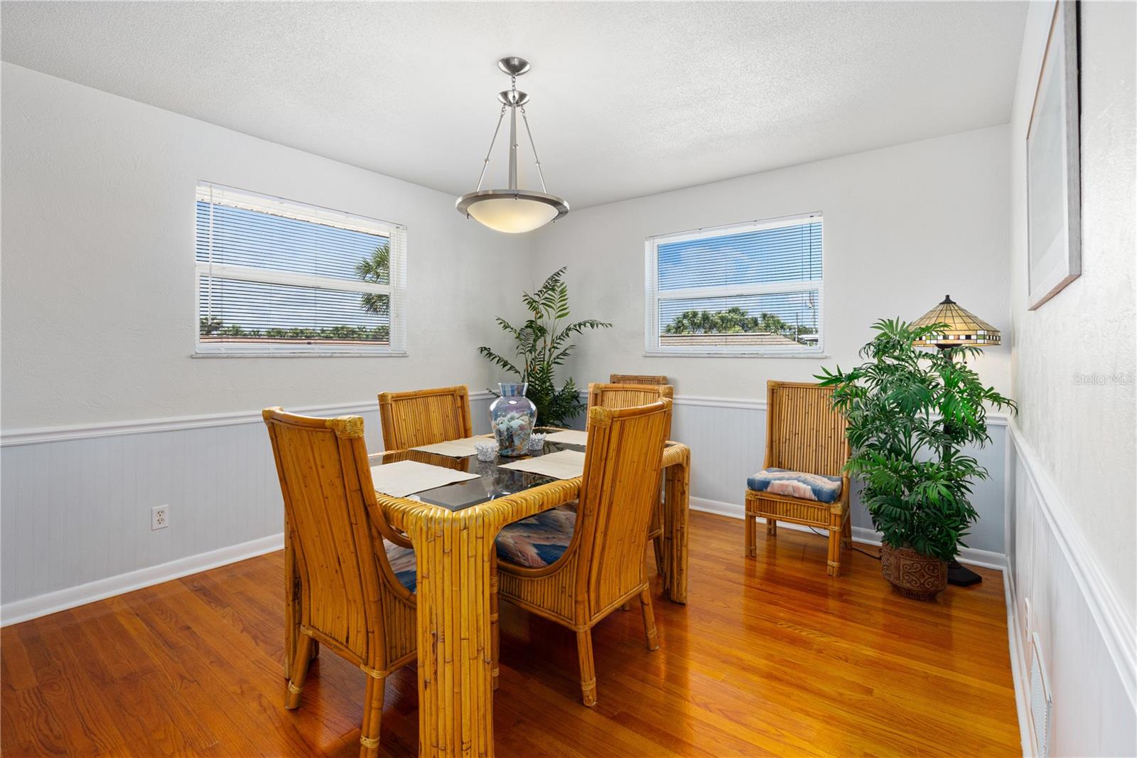 Image 10 of 44 For 4262 Cardinal Boulevard
