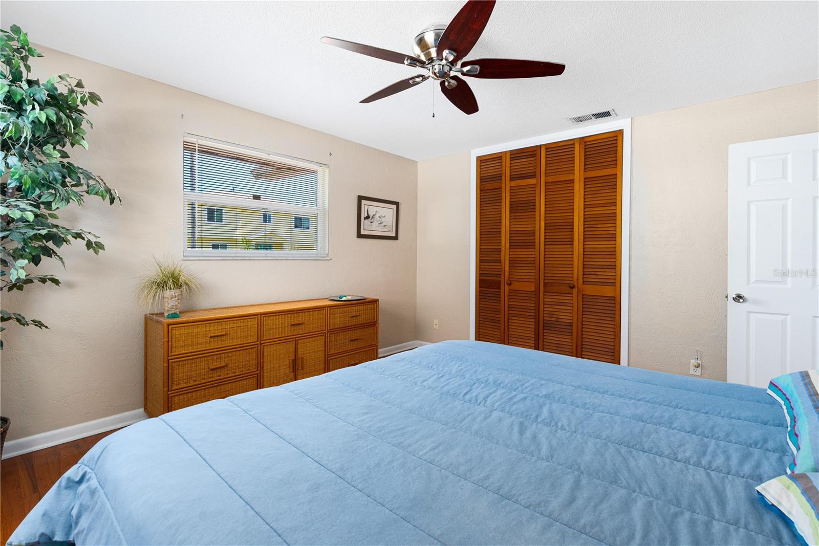 Image 12 of 44 For 4262 Cardinal Boulevard