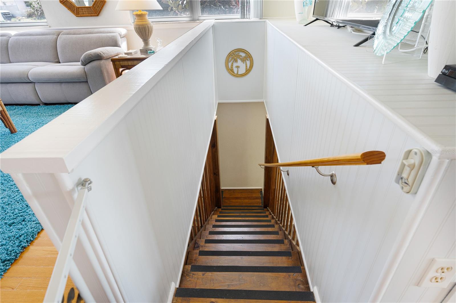 Image 15 of 44 For 4262 Cardinal Boulevard