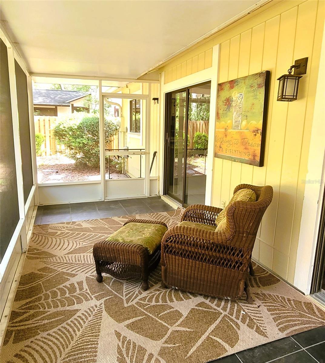 Image 8 of 25 For 171 Fox Glen Court