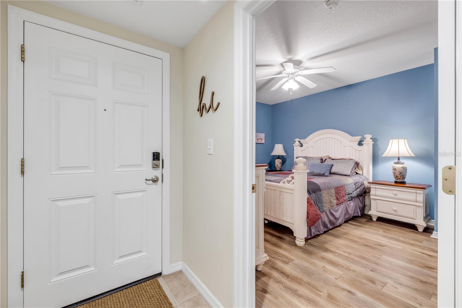 Image 18 of 74 For 5300 Atlantic Avenue 16-205