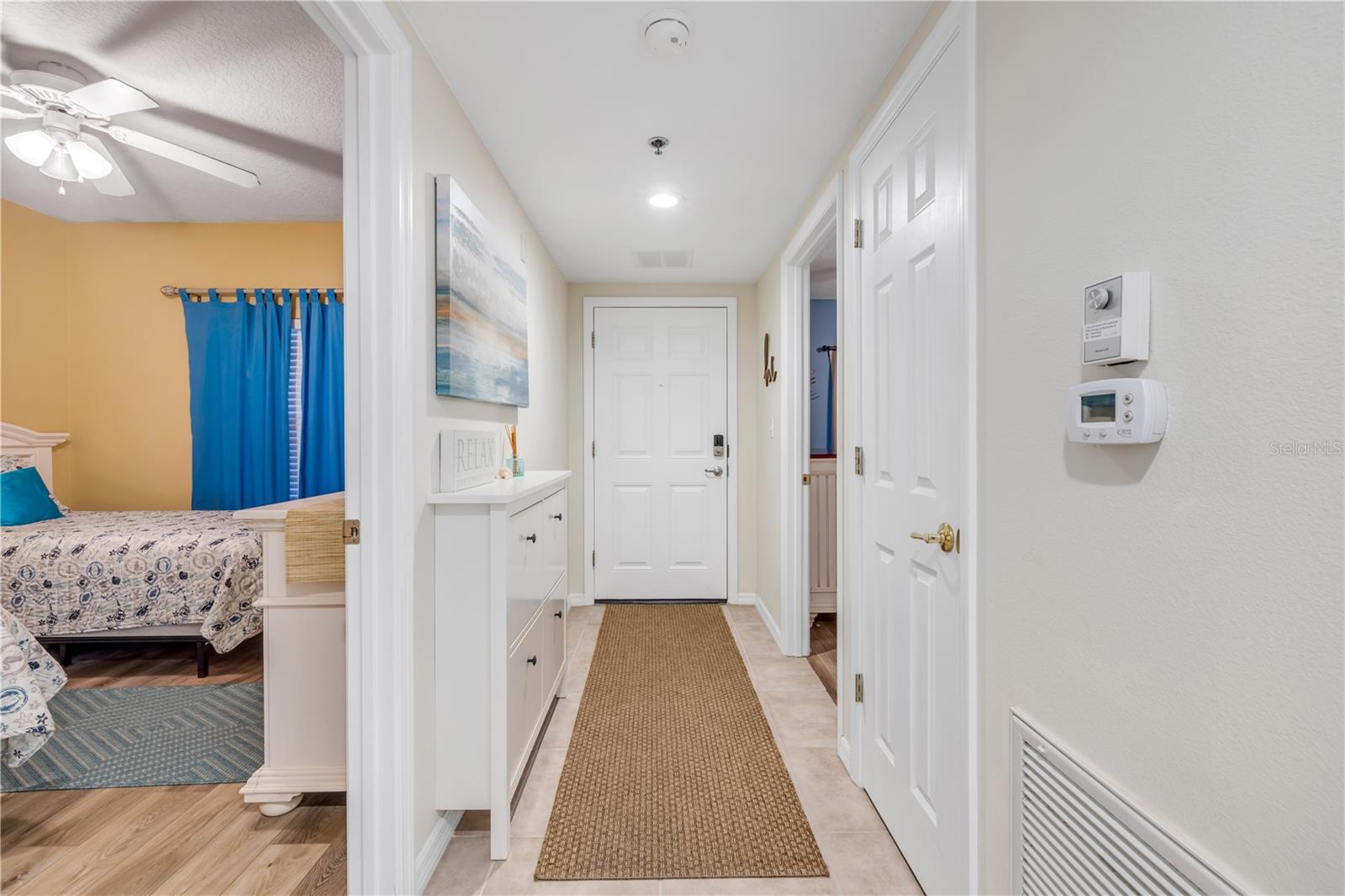 Image 19 of 74 For 5300 Atlantic Avenue 16-205