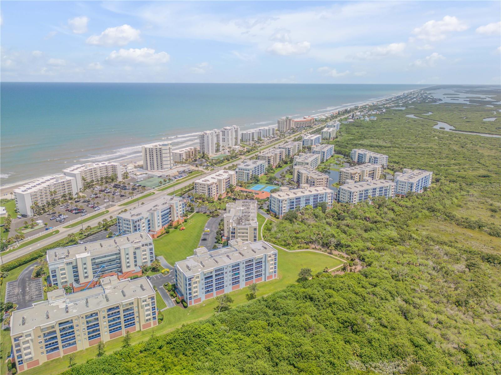 Image 41 of 74 For 5300 Atlantic Avenue 16-205