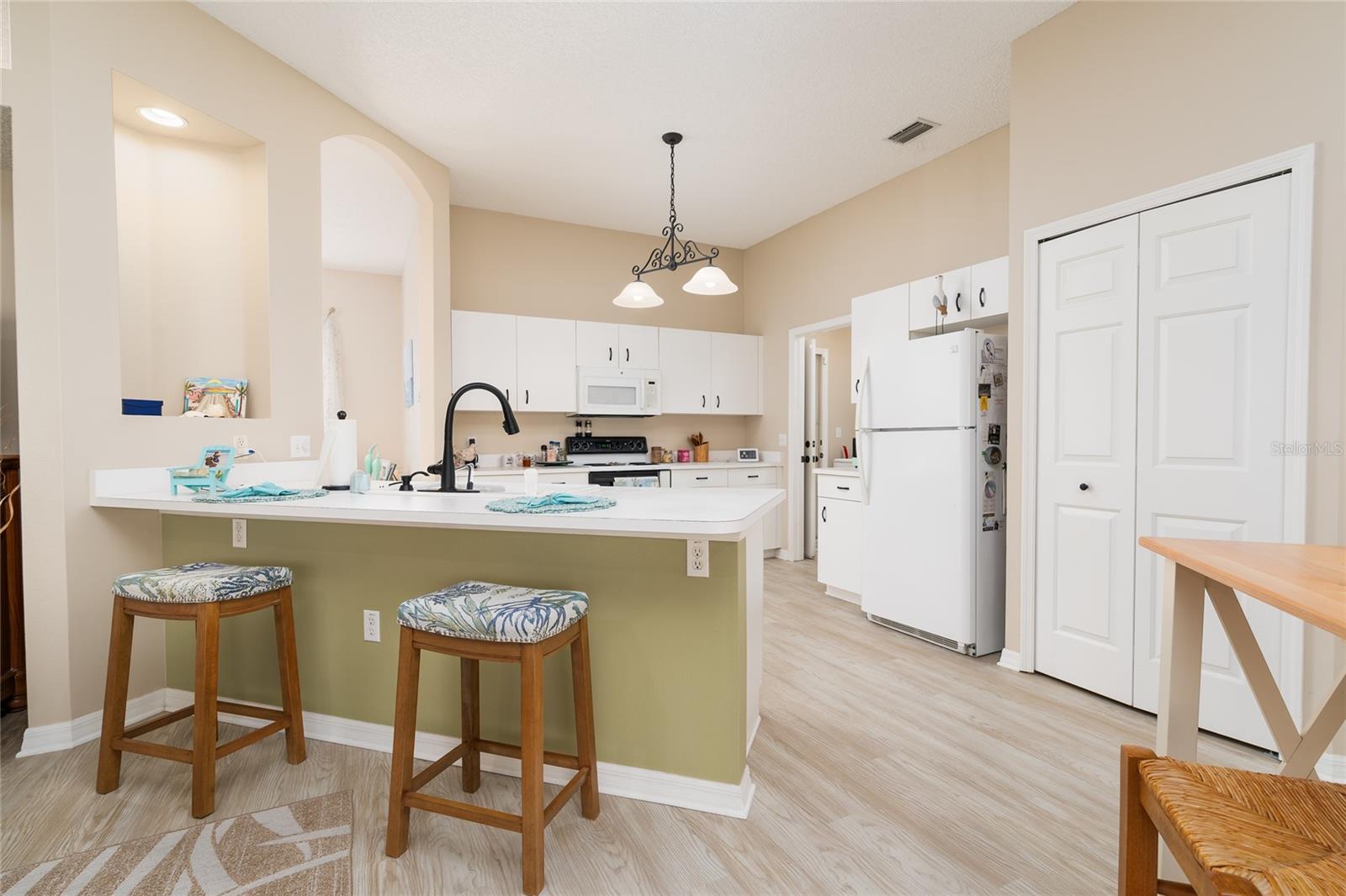 Image 11 of 31 For 6403 Adrianne Court