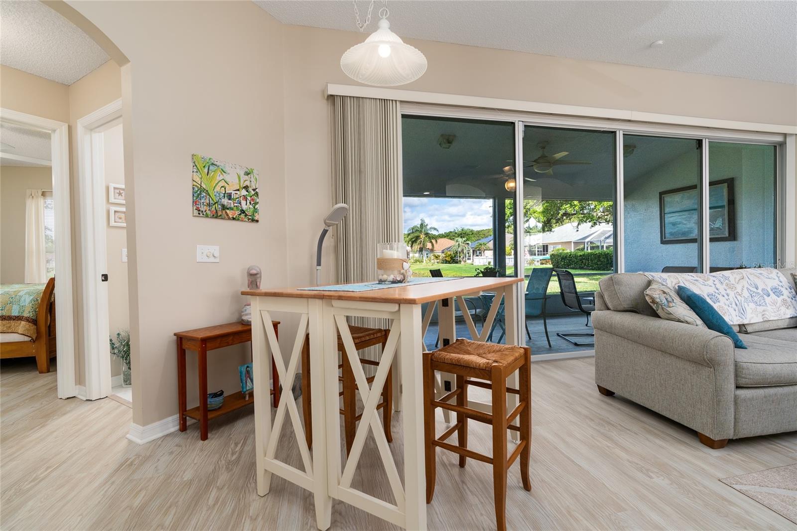 Image 14 of 31 For 6403 Adrianne Court