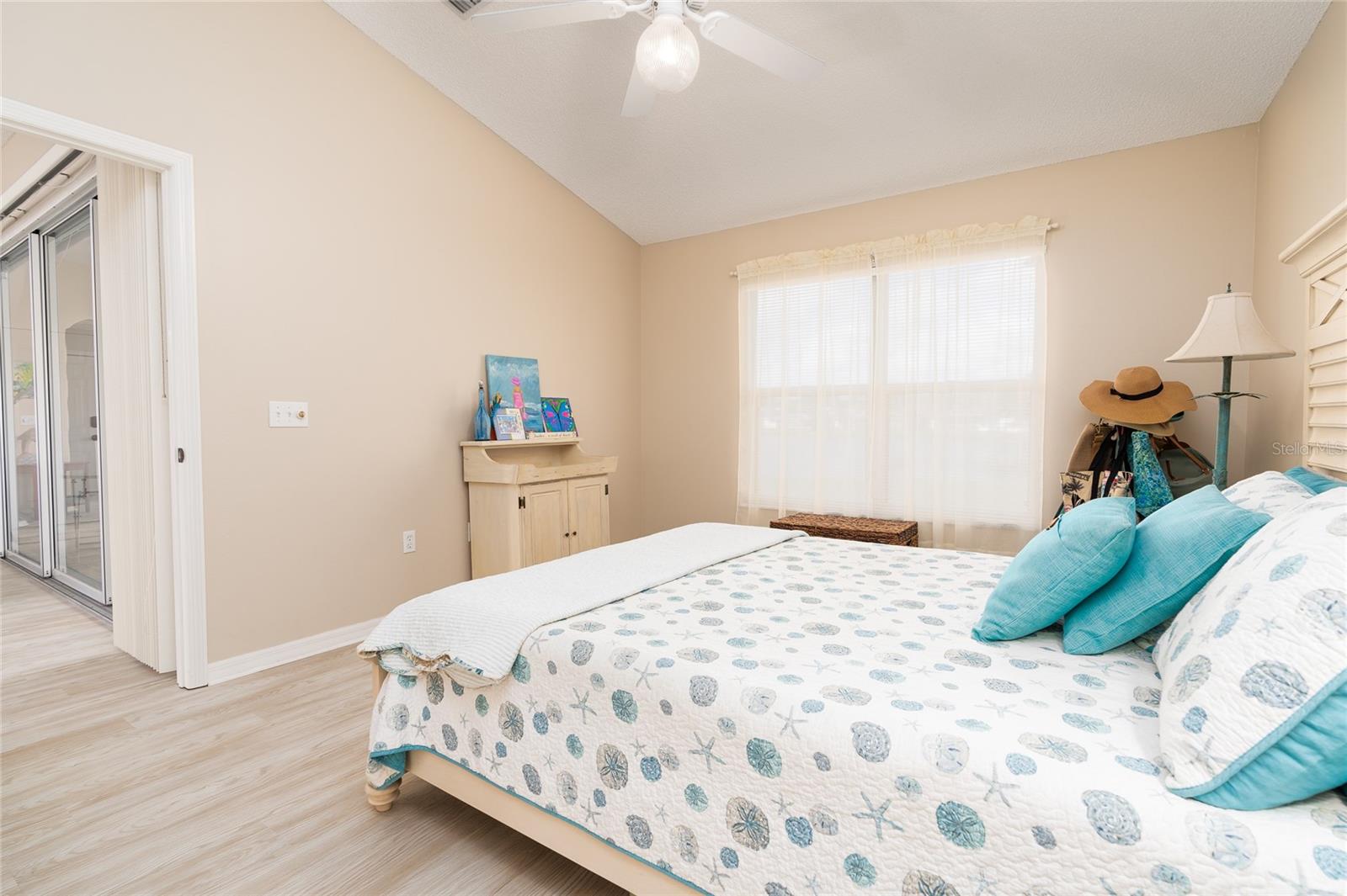 Image 17 of 31 For 6403 Adrianne Court