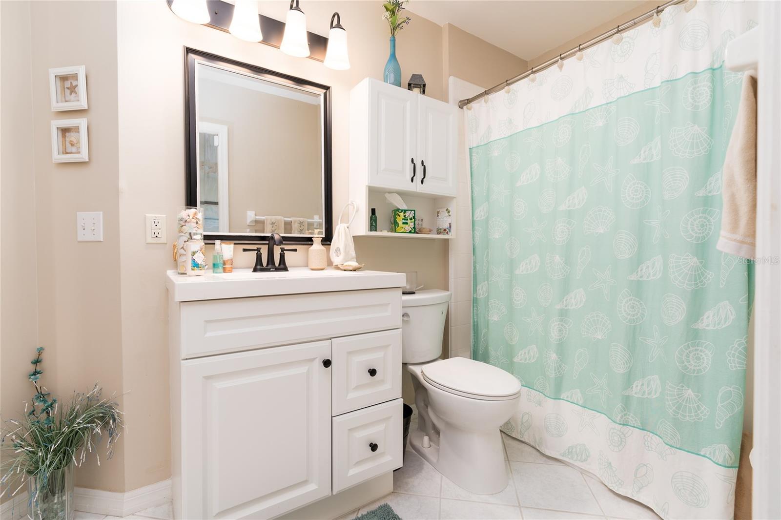 Image 20 of 31 For 6403 Adrianne Court