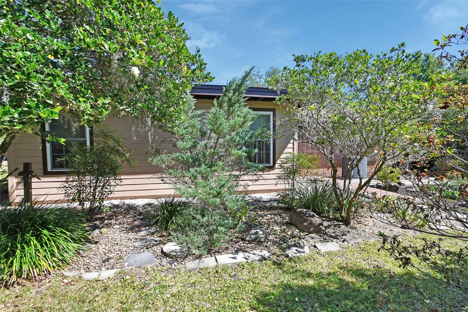 Image 31 of 32 For 1105 Burgoyne Road