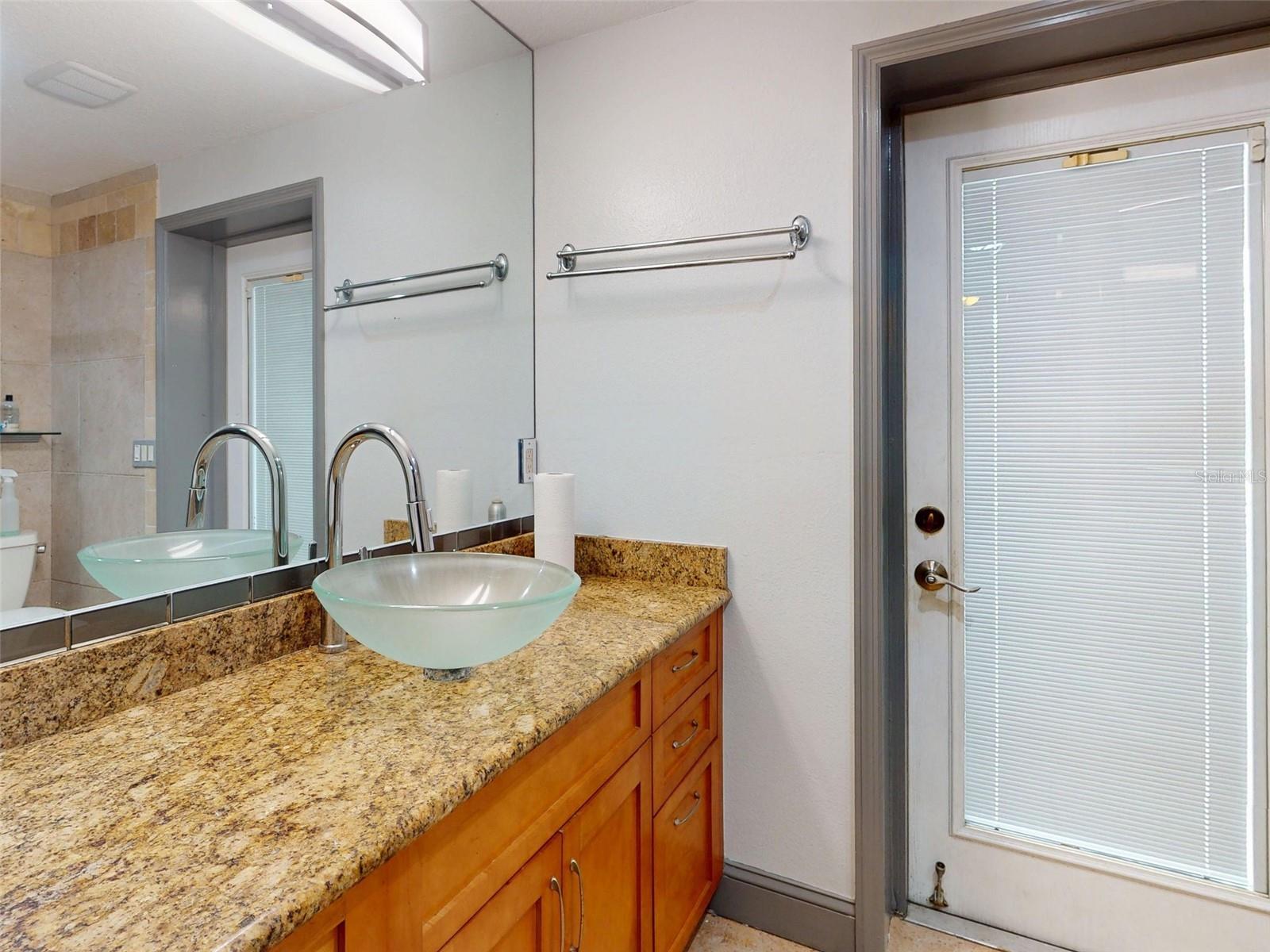 Image 40 of 78 For 650 Pine Street