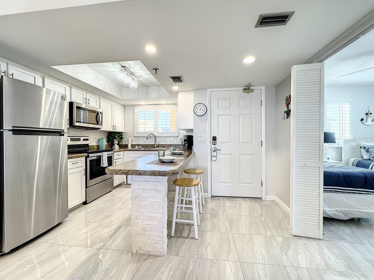Image 2 of 10 For 421 Atlantic Avenue 409