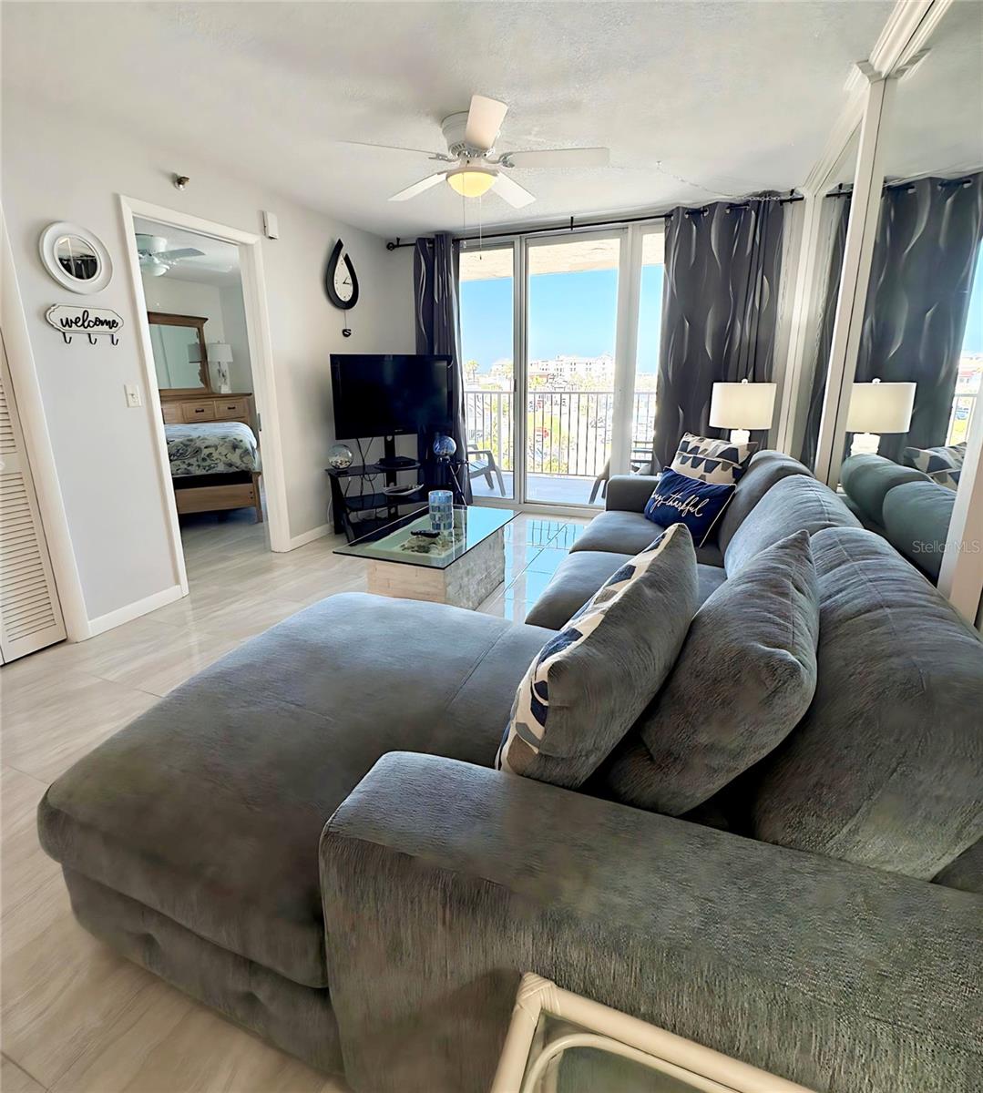 Image 3 of 10 For 421 Atlantic Avenue 409