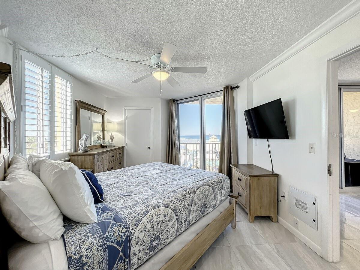 Image 7 of 10 For 421 Atlantic Avenue 409
