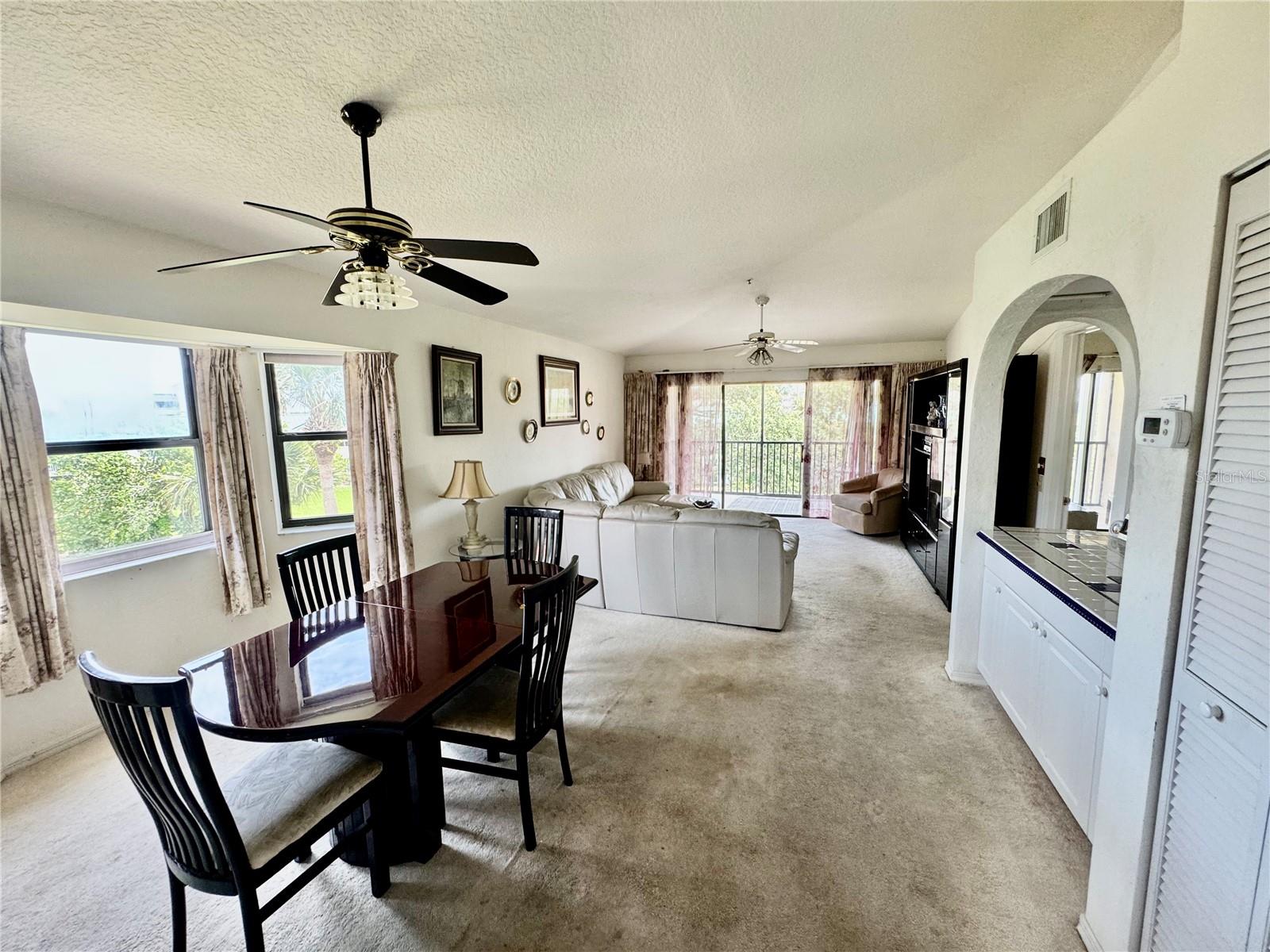 Image 10 of 33 For 445 Bouchelle Drive 301
