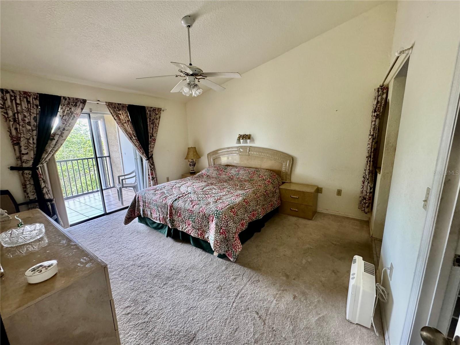 Image 9 of 33 For 445 Bouchelle Drive 301