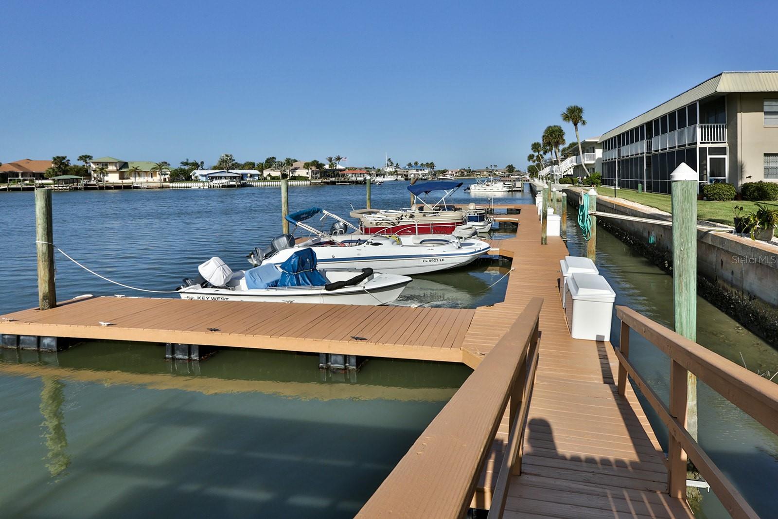 Image 33 of 45 For 325 Causeway  2040